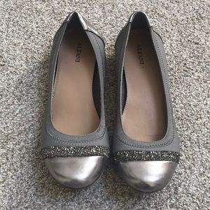 Gray Alfani Flats